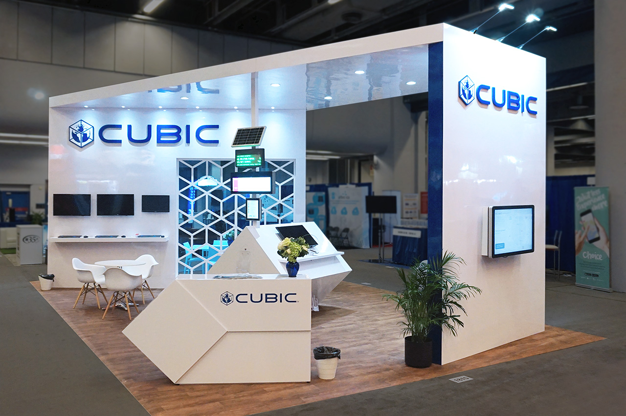Stand-sur-Mesure-Cubic-ITS-2017-Comptoir-Reception